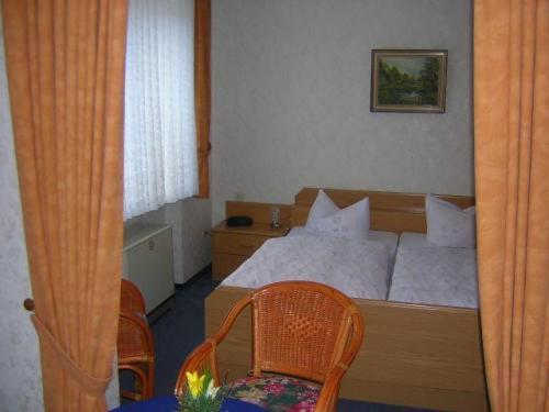 Hotel Zur Winzergenossenschaft Ernst Ruang foto